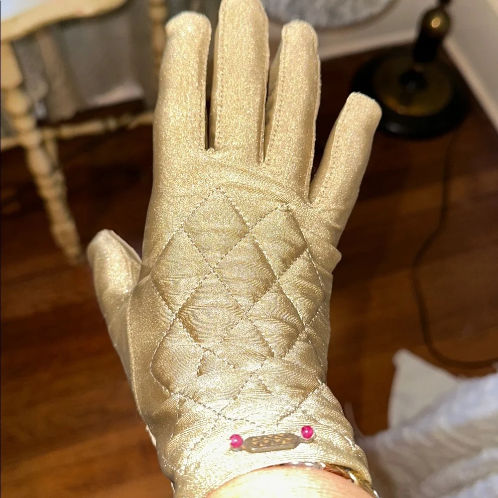Vintage Totes‎ Isotoner Aris Quilted Tan/Gold Winter Gloves with Embellishments